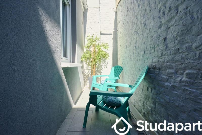 Chambre - 11 m² - 1 pièce