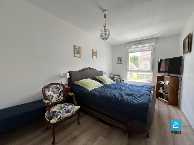 Appartement - 100 m² - 4 pièces