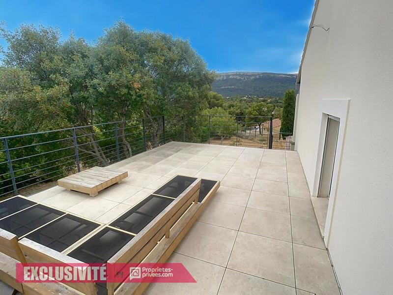 Maison - 136 m² - 6 pièces