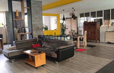 Maison - 278 m² - 7 pièces