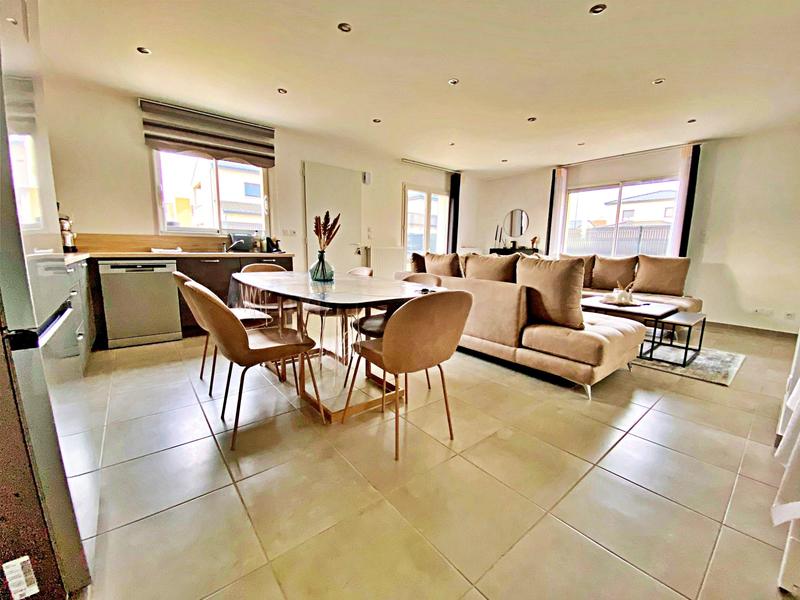 Maison - 112 m² - 4 pièces