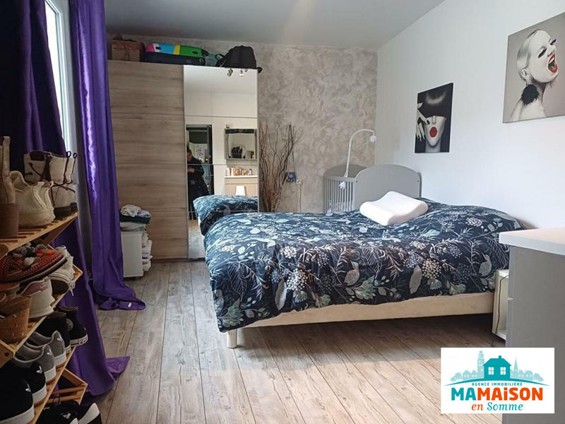 Maison - 198 m² - 9 pièces