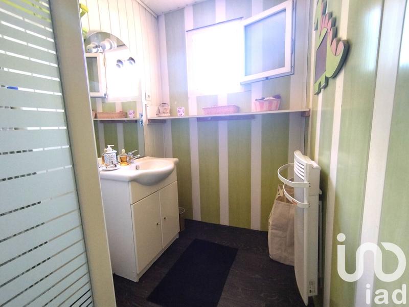 Maison - 235 m² - 8 pièces