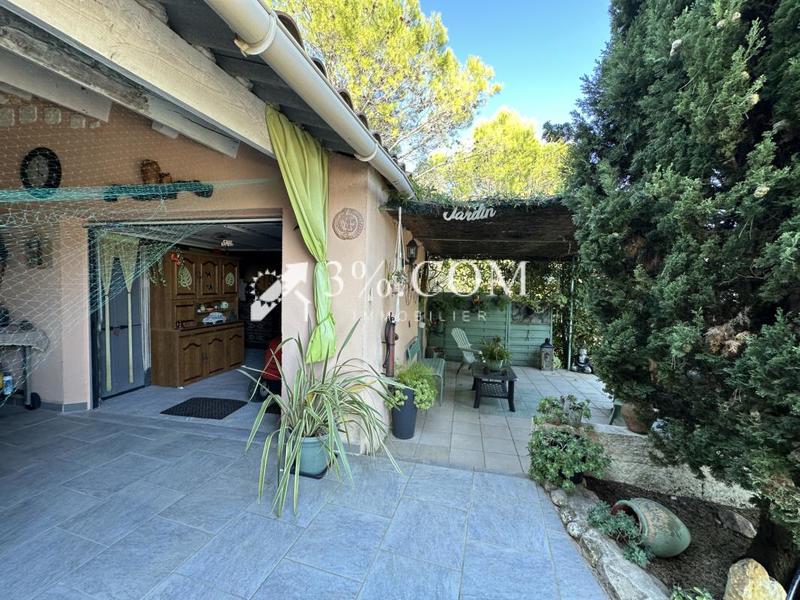 Maison - 183 m² - 8 pièces