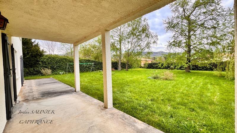 Maison - 200 m² - 6 pièces