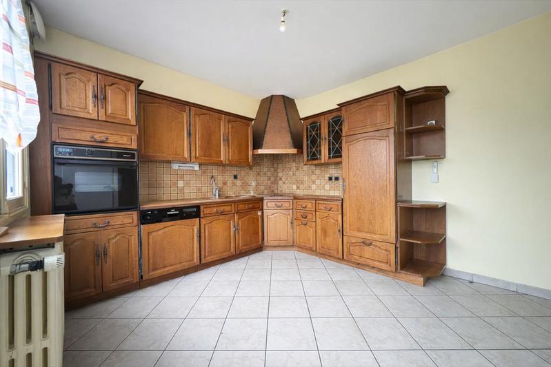 Pavillon - 100 m² - 6 pièces