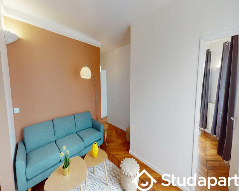 Chambre - 130 m² - 1 pièce