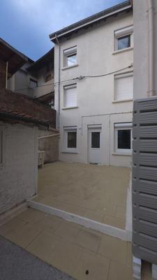 Maison - 166 m² - 8 pièces