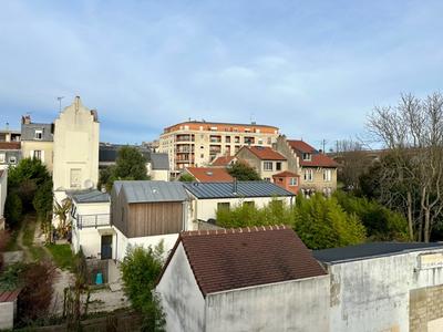 Appartement bourgeois - 75 m² - 3 pièces