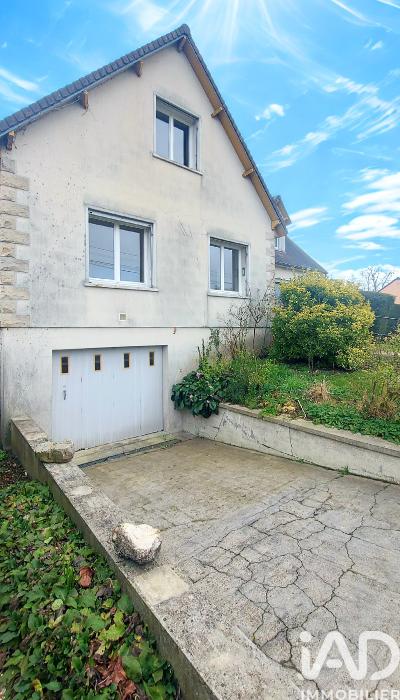 Maison - 146 m² - 7 pièces