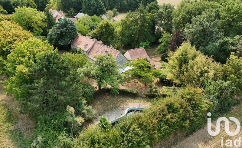 Maison - 200 m² - 9 pièces