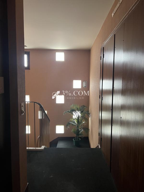 Appartement - 95 m² - 4 pièces