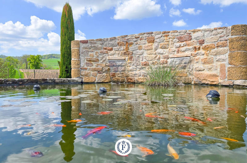 Villa - 250 m² - 8 pièces