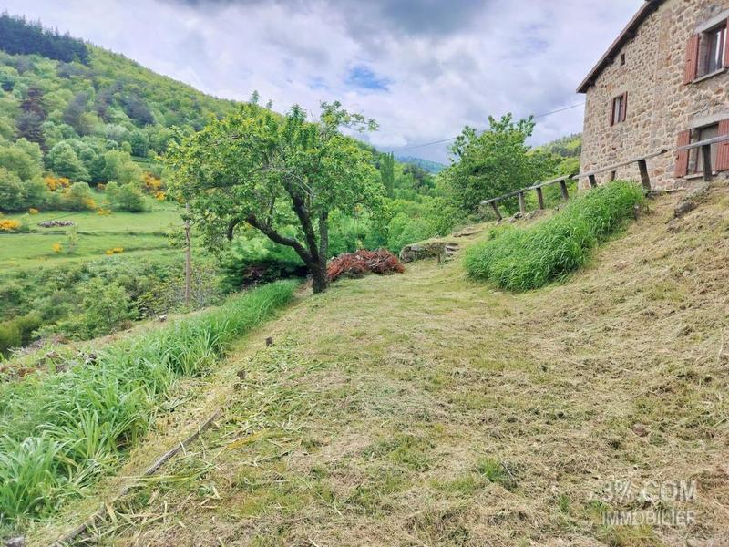 Propriété - 195 m² - 8 pièces