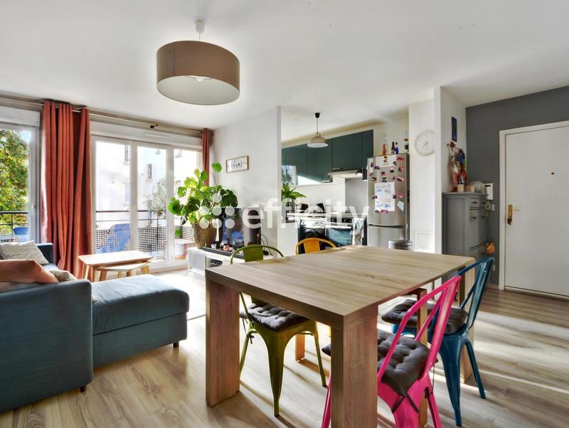 Appartement - 64 m² - 3 pièces