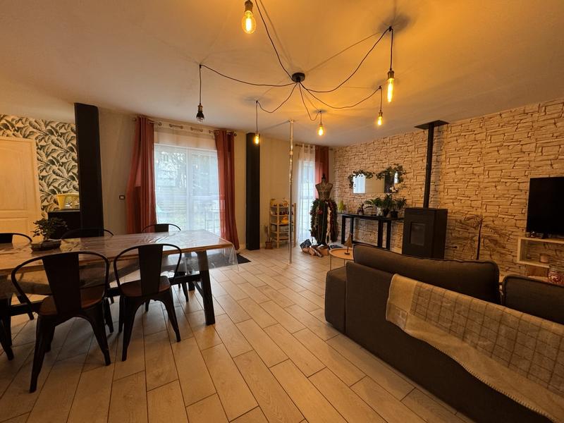 Maison - 131 m² - 5 pièces