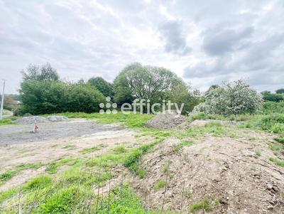 Terrain constructible - 797 m²