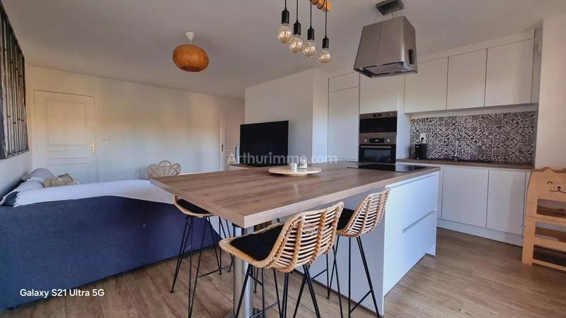 Appartement - 64 m² - 3 pièces