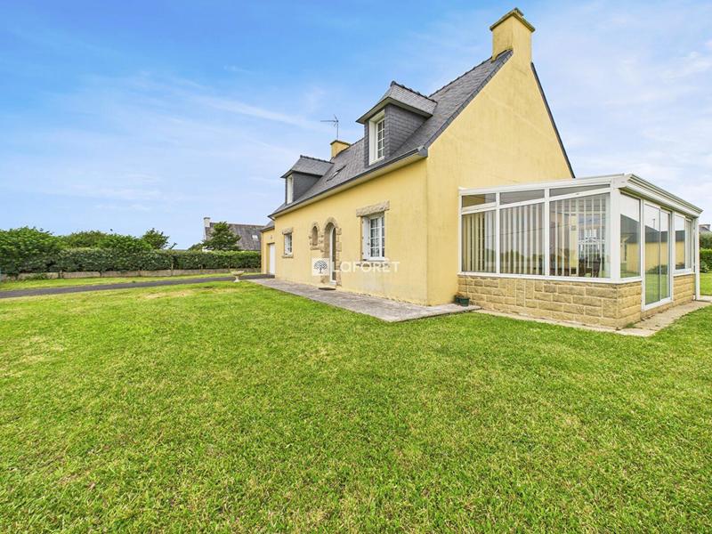 Maison contemporaine - 130 m² - 6 pièces