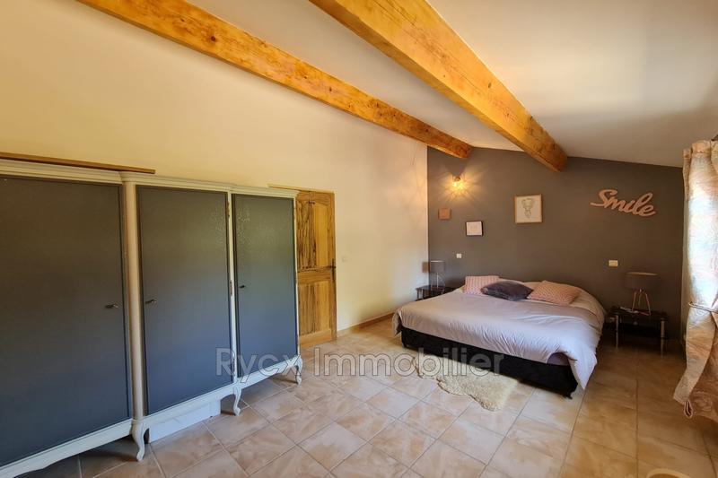 Maison - 349 m² - 10 pièces