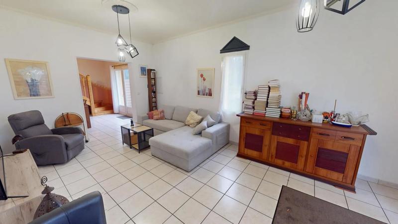 Maison - 87 m² - 4 pièces