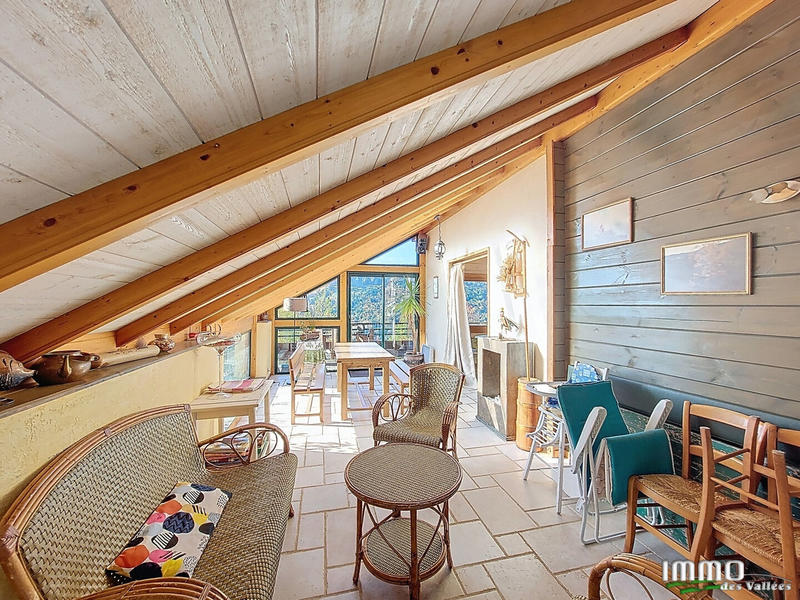 Châlet - 113 m² - 6 pièces