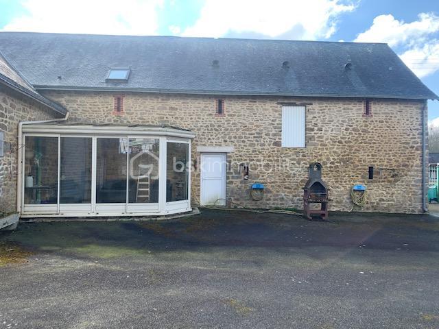 Maison de bourg - 103 m² - 6 pièces