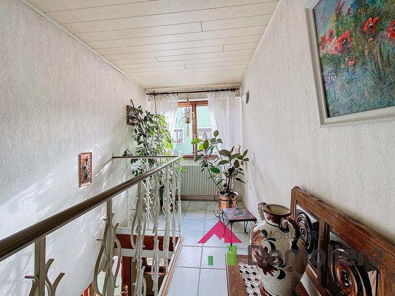 Maison - 210 m² - 10 pièces