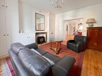 Appartement bourgeois - 113 m² - 5 pièces