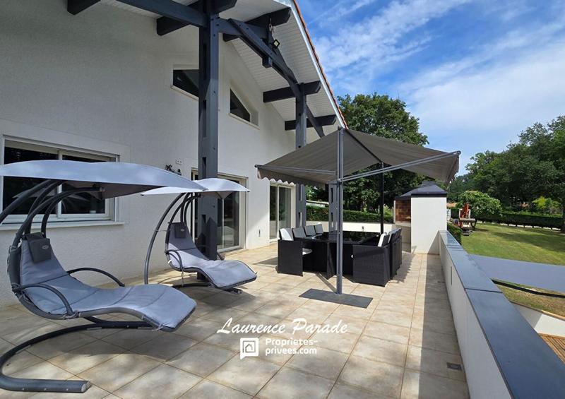 Maison - 175 m² - 5 pièces