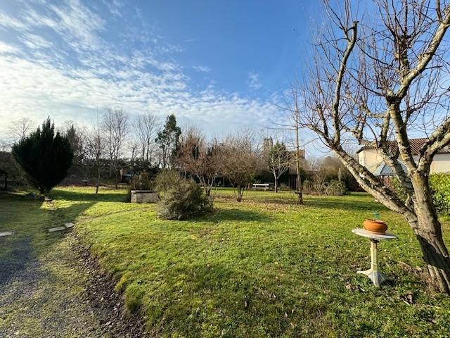 Maison de ville - 260 m² - 7 pièces