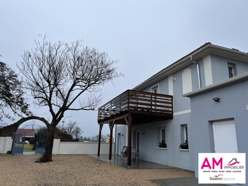 Appartement - 64 m² - 3 pièces