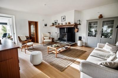 Maison - 547 m² - 9 pièces