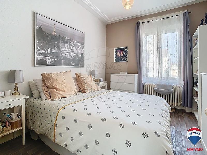 Appartement - 80 m² - 4 pièces