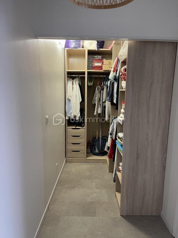 Maison - 107 m² - 6 pièces