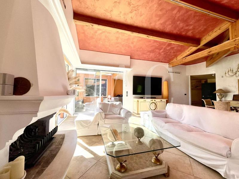 Villa - 140 m² - 5 pièces