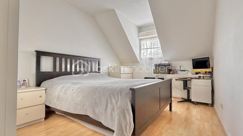 Maison - 84 m² - 4 pièces
