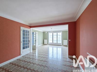 Maison - 104 m² - 5 pièces
