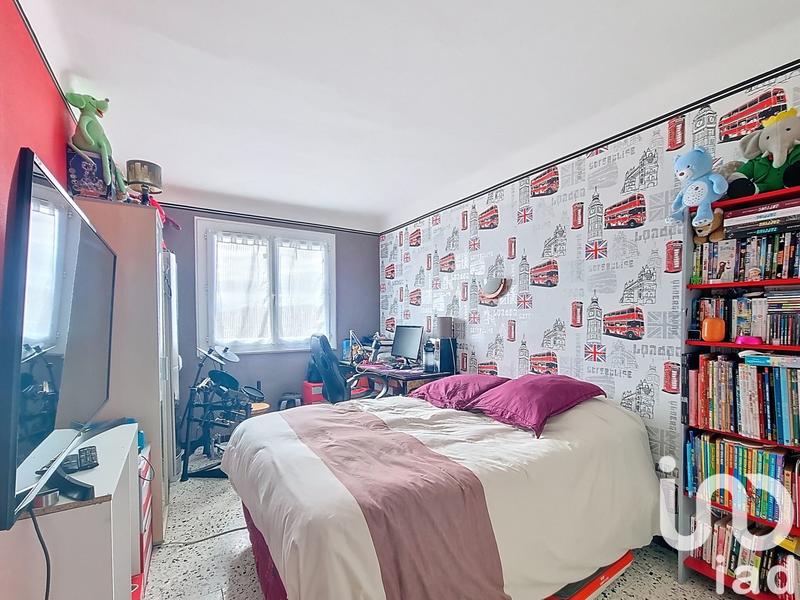 Appartement - 90 m² - 5 pièces