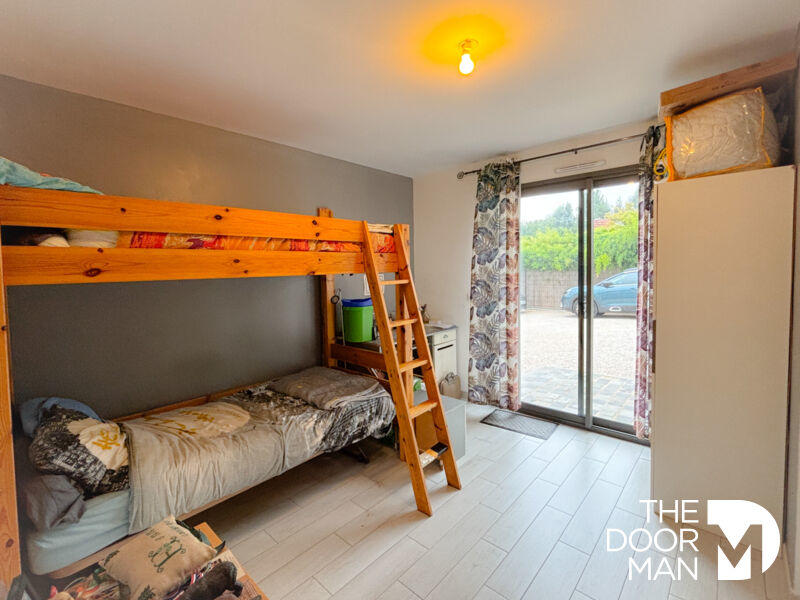 Maison - 197 m² - 7 pièces