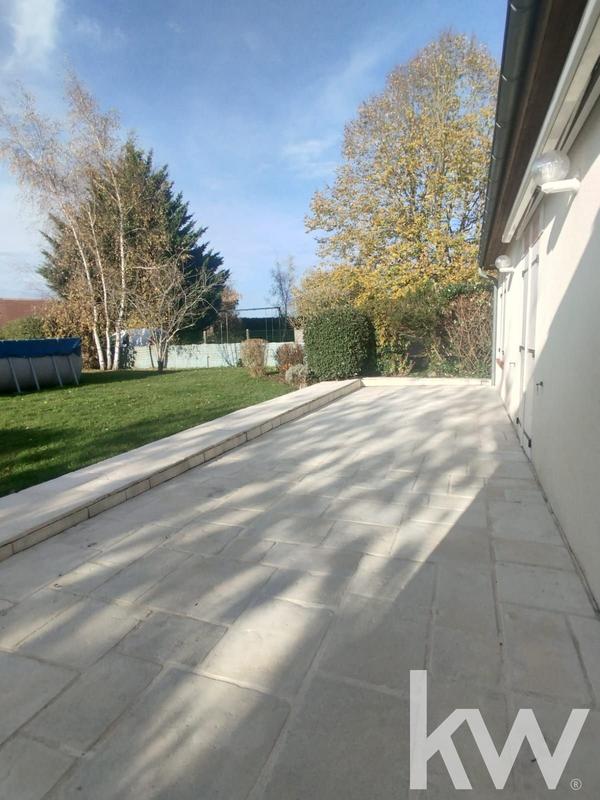 Maison - 177 m² - 7 pièces