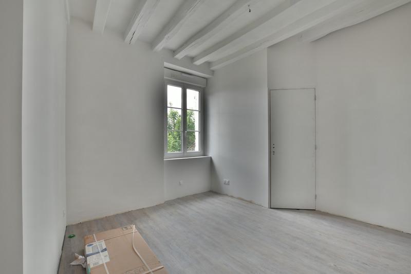 Appartement - 85 m² - 5 pièces