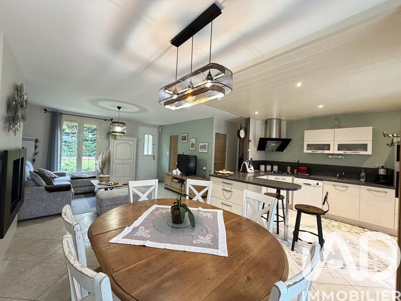 Maison - 118 m² - 6 pièces