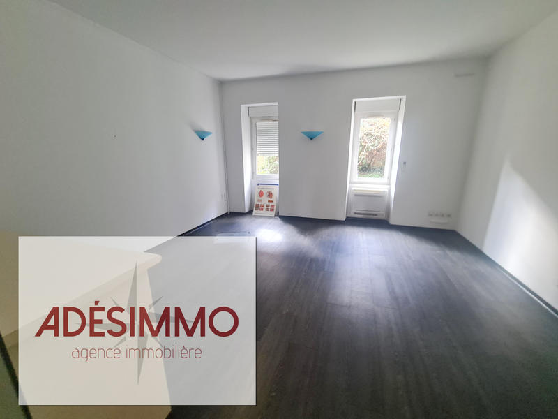 Propriété - 656 m² - 14 pièces