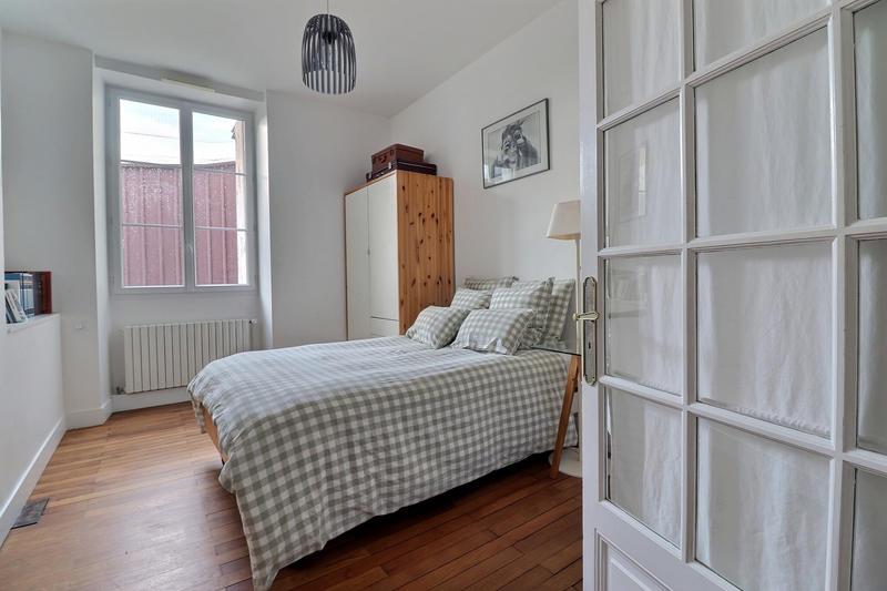 Appartement - 229 m² - 7 pièces