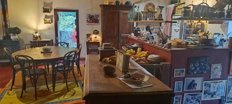 Maison - 270 m² - 10 pièces