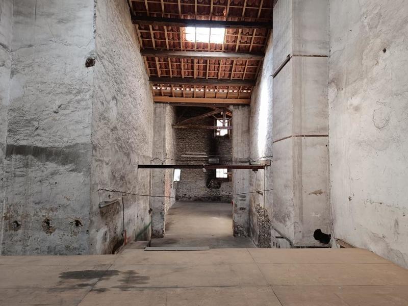 Local commercial - 233 m²