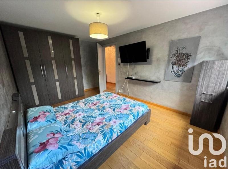 Maison de maîtres - 352 m² - 13 pièces