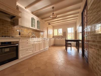 Villa - 140 m² - 6 pièces