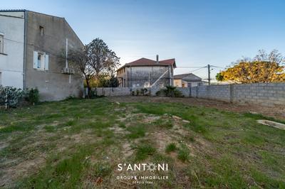 Maison - 217 m² - 5 pièces